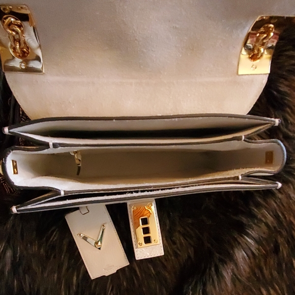 Valentino B-Rockstud Shoulder Bag - Picture 5 of 8